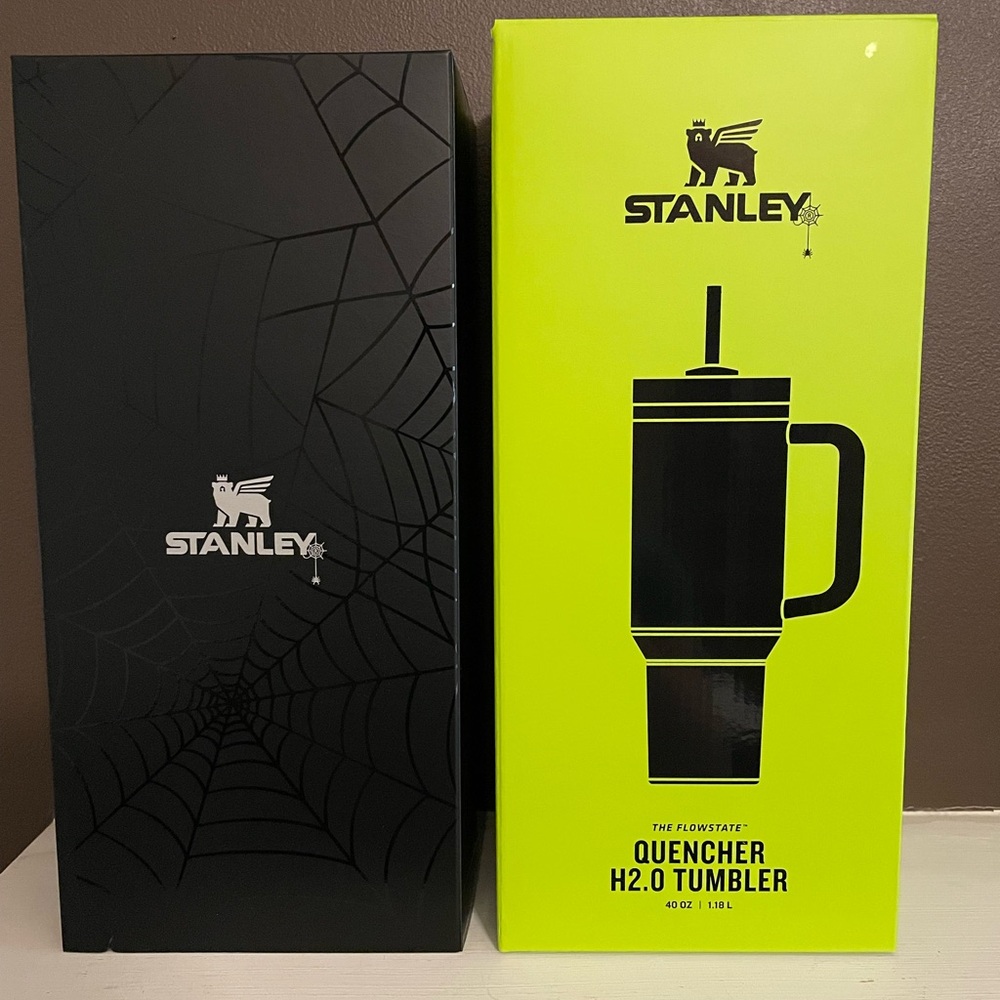 NEW STANLEY FLOWSTATE HALLOWEEN GLOW IN THE DARK 40oz Quencher